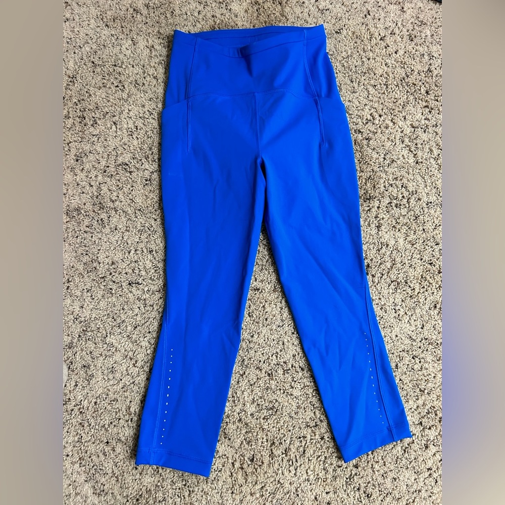 Lululemon blue leggings with pockets - no tag